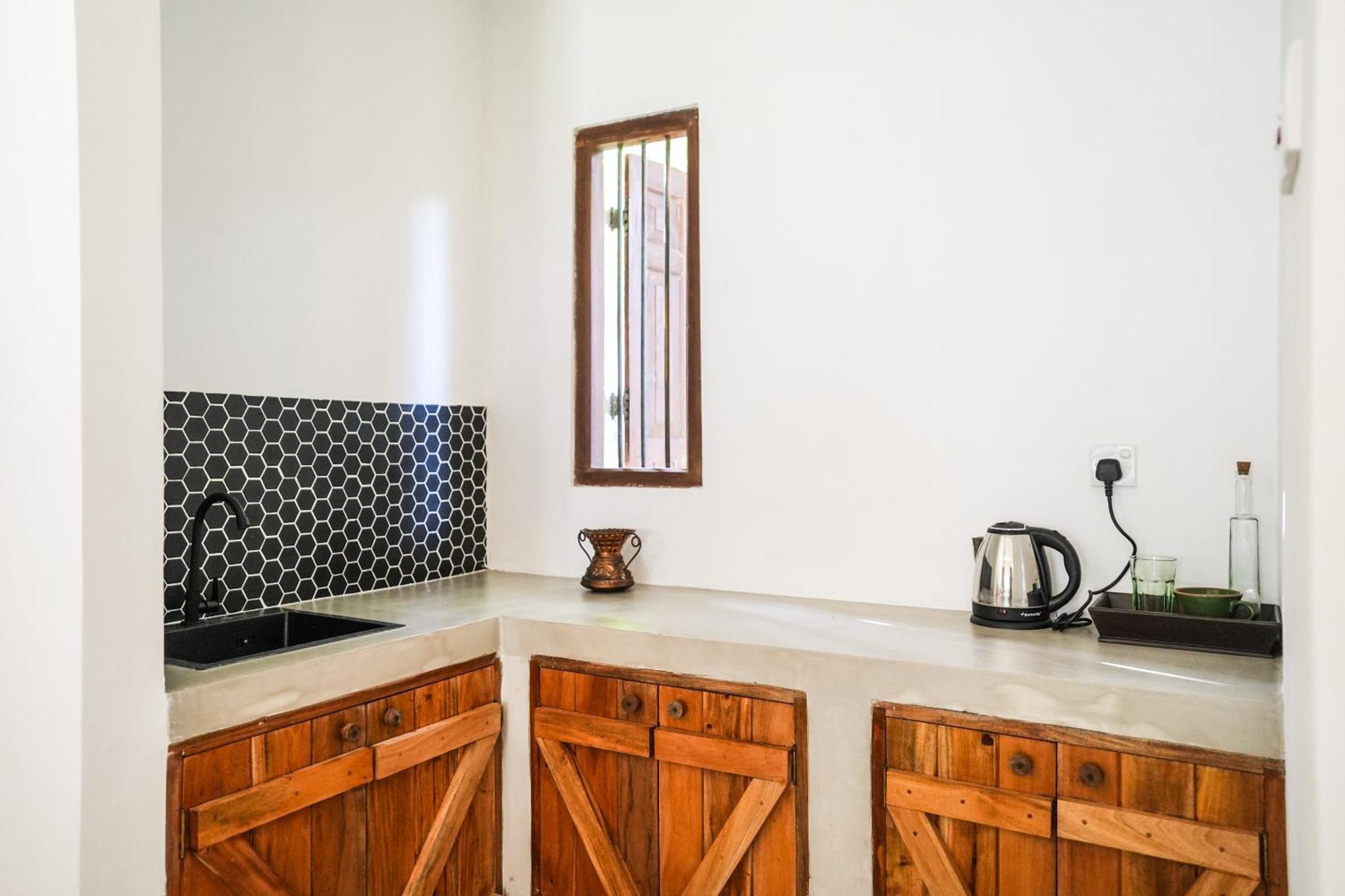 Summer House - Private Villa Close To International Airport Bia จา-เอลา ภายนอก รูปภาพ